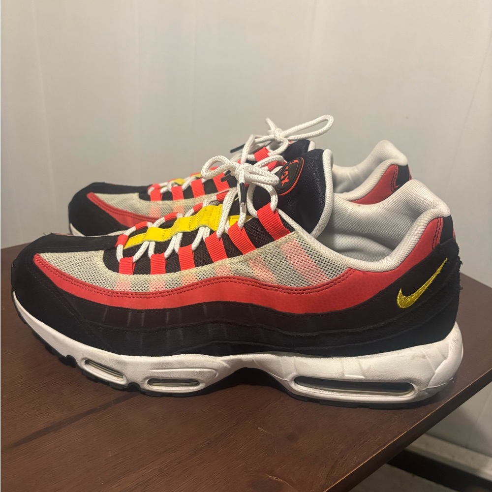 Nike Red and Black Sneakers with Cushioned Midsoles. Crimson Yellow Size 13